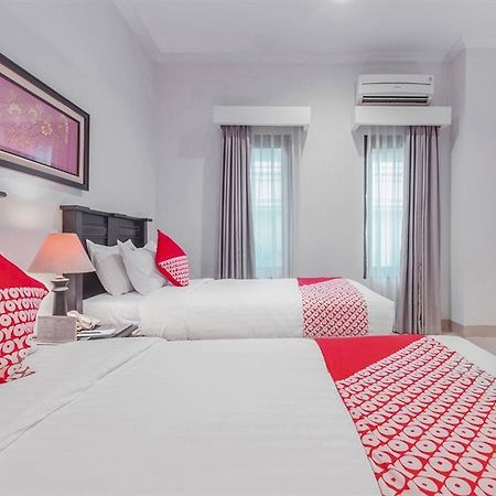 534 Sriwijaya Hotel Jakarta Extérieur photo