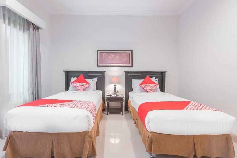 534 Sriwijaya Hotel Jakarta Extérieur photo